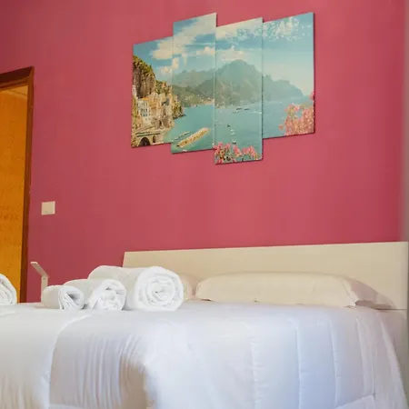 Domus Aurea Relax 3* Σαλέρνο