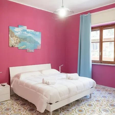Bed & Breakfast Domus Aurea Relax Salerno