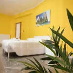 Domus Aurea Relax Oda ve Kahvaltı Salerno